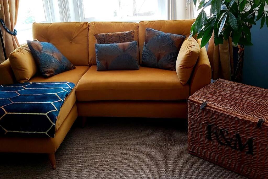 Beautifully Appointed, Period Seaside Apartment Folkestone Exteriör bild