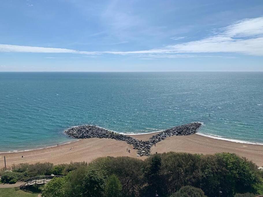 Beautifully Appointed, Period Seaside Apartment Folkestone Exteriör bild