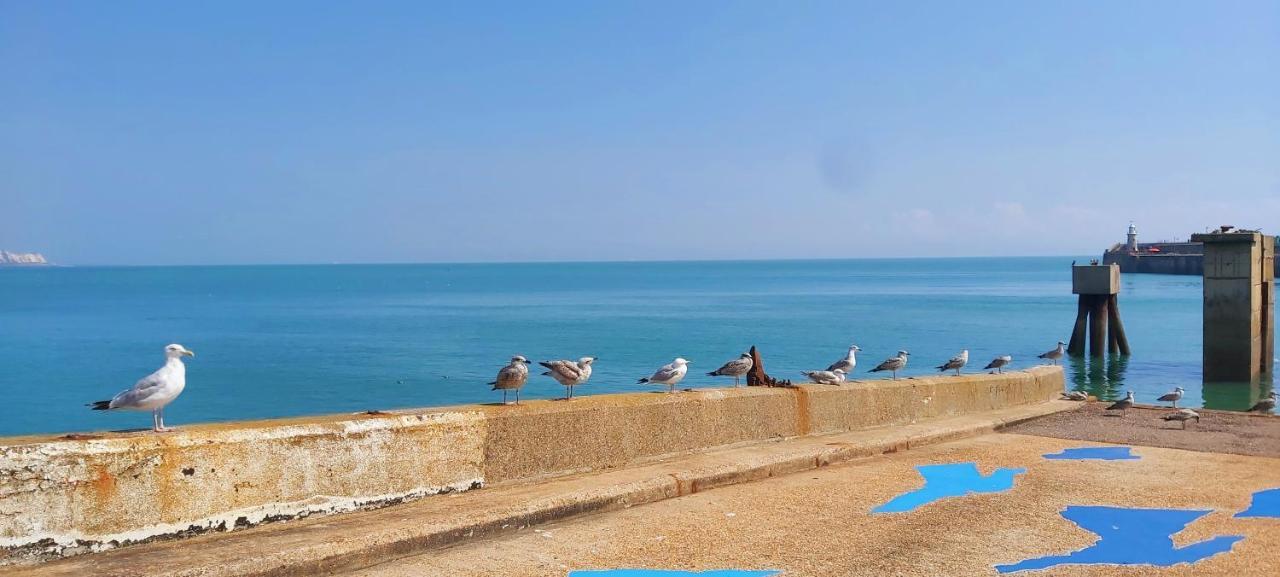 Beautifully Appointed, Period Seaside Apartment Folkestone Exteriör bild